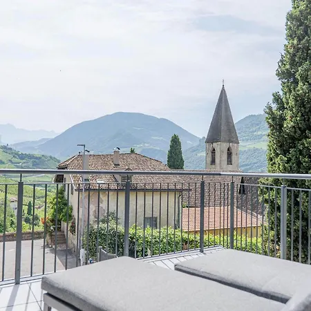 Kandlerhof 3* Bolzano