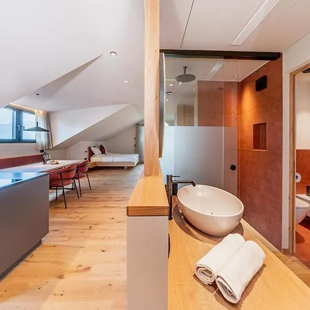 Kandlerhof 3* Bolzano