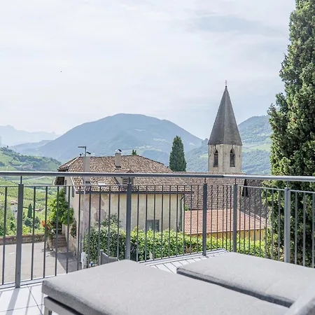 Kandlerhof 3* Bolzano