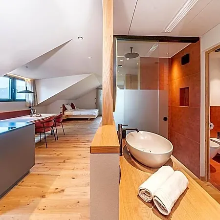 Kandlerhof 3* Bolzano